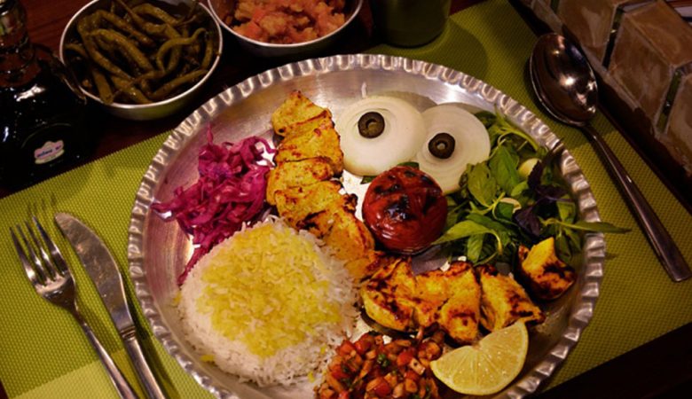 معرفی رستوران دهلیز شیراز