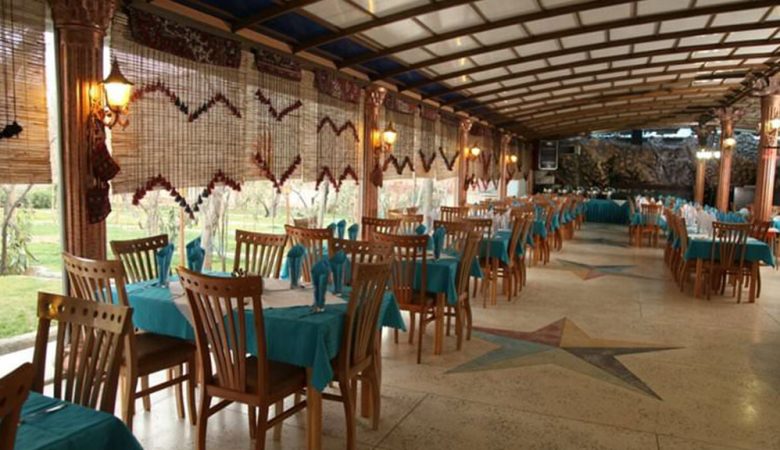 معرفی رستوران خورشید شیراز