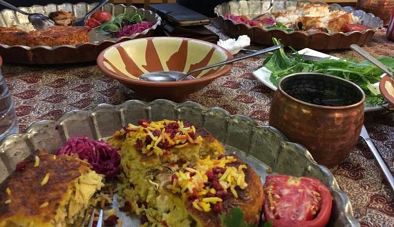 معرفی رستوران سنتی قوام شیراز